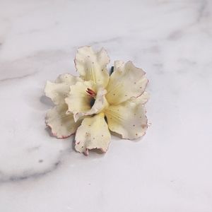 Vintage capodimonte pink & yellow lily figurine